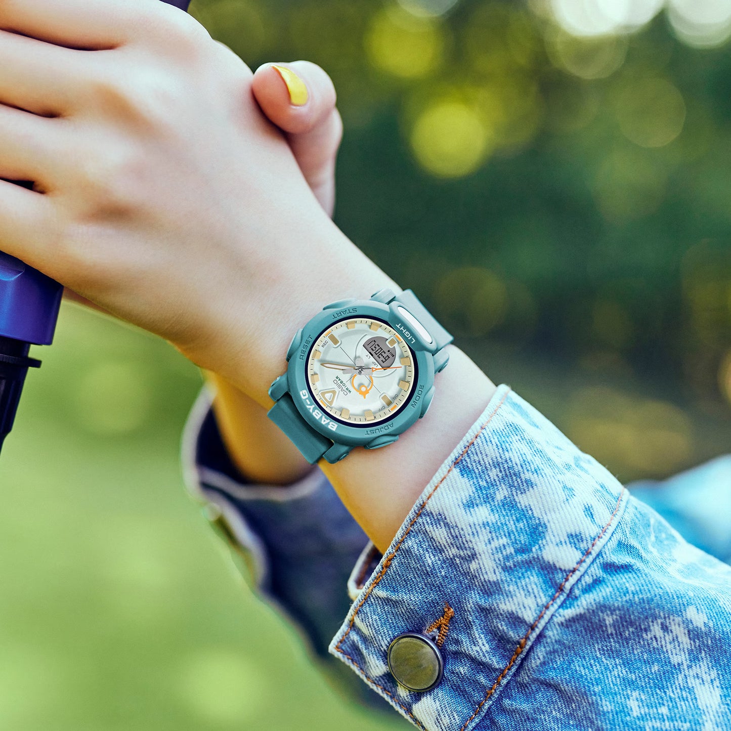 Reloj Análogo-Digital Active Vintage Celeste de Mujer