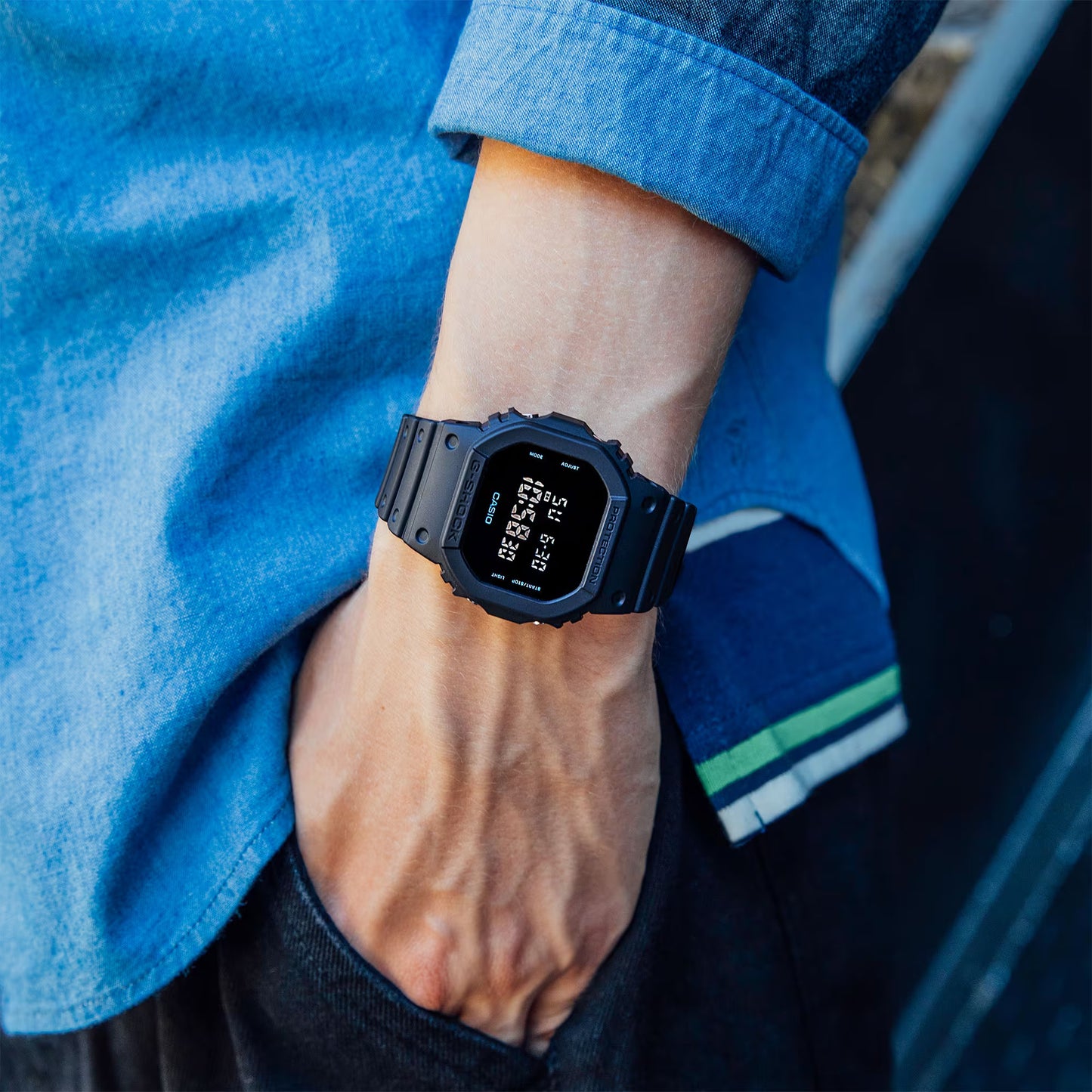 Reloj Digital Casual Negro de Hombre