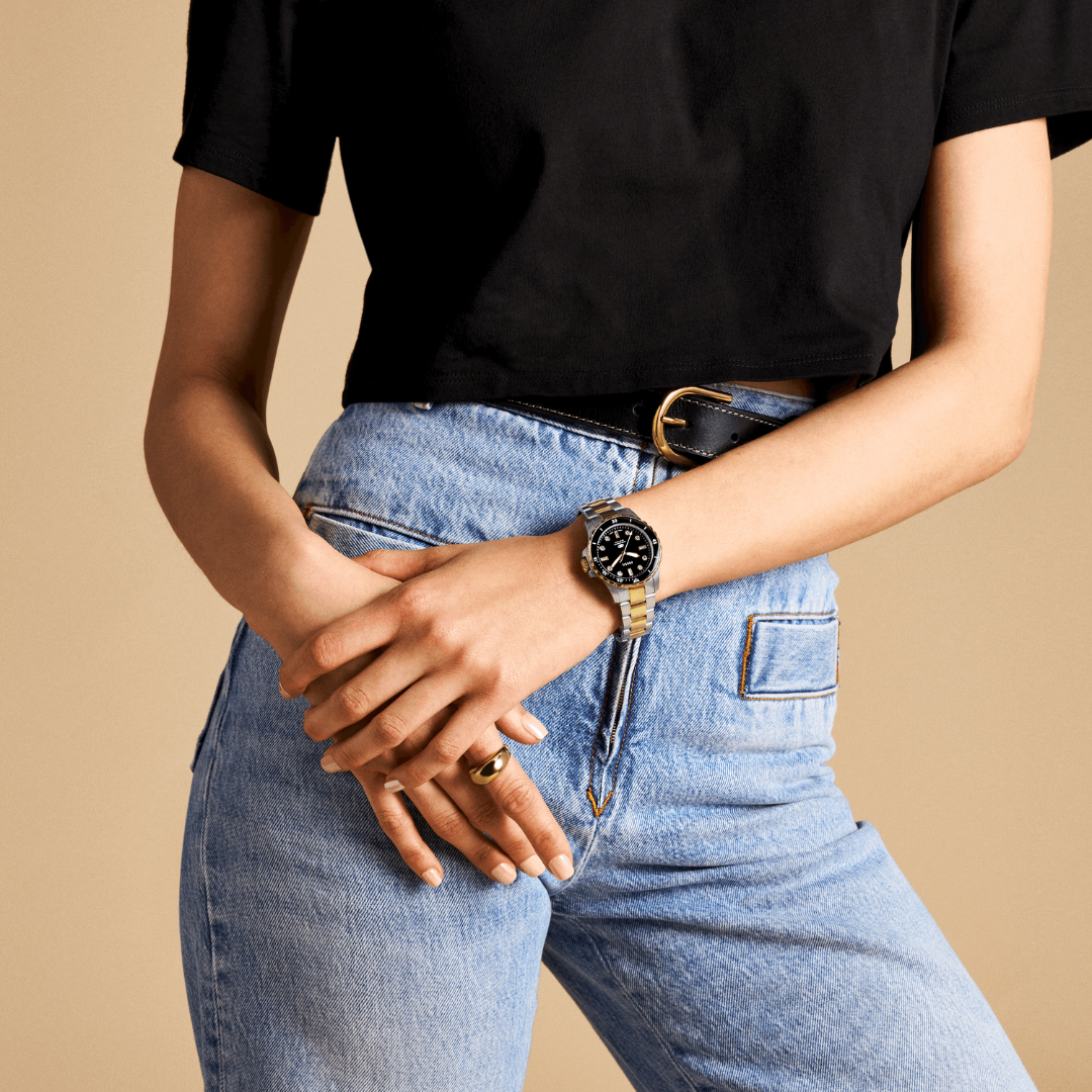 Reloj Análogo Casual Plateado de Mujer