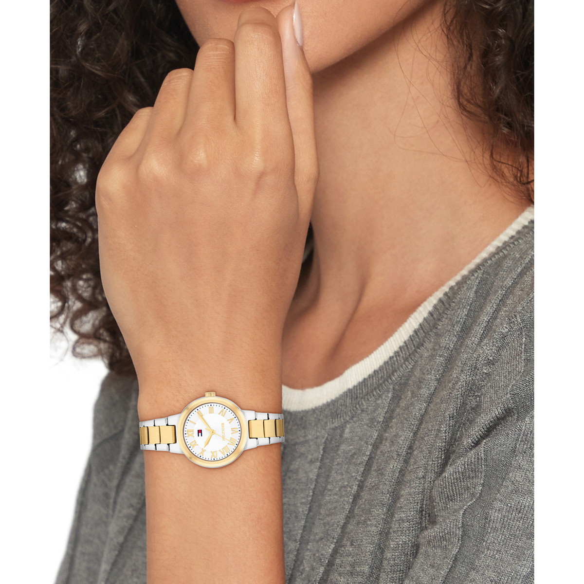 Reloj Análogo Becca Casual Plateado Doble Tono de Mujer