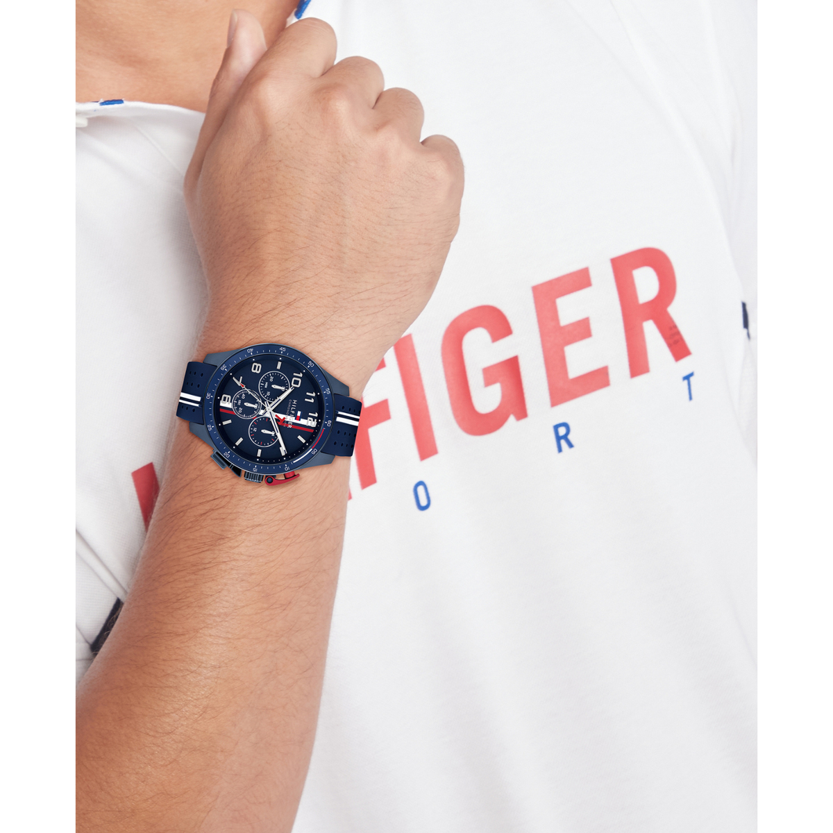 Reloj Análogo Deportivo Azul Oscuro de Hombre