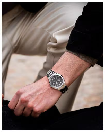 Reloj Análogo Deportivo Automático Plateado de Hombre