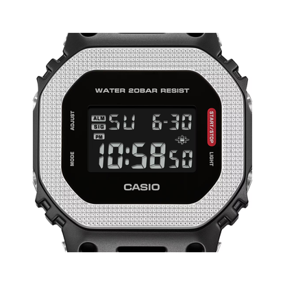 Reloj Digital Casual Negro de Mujer