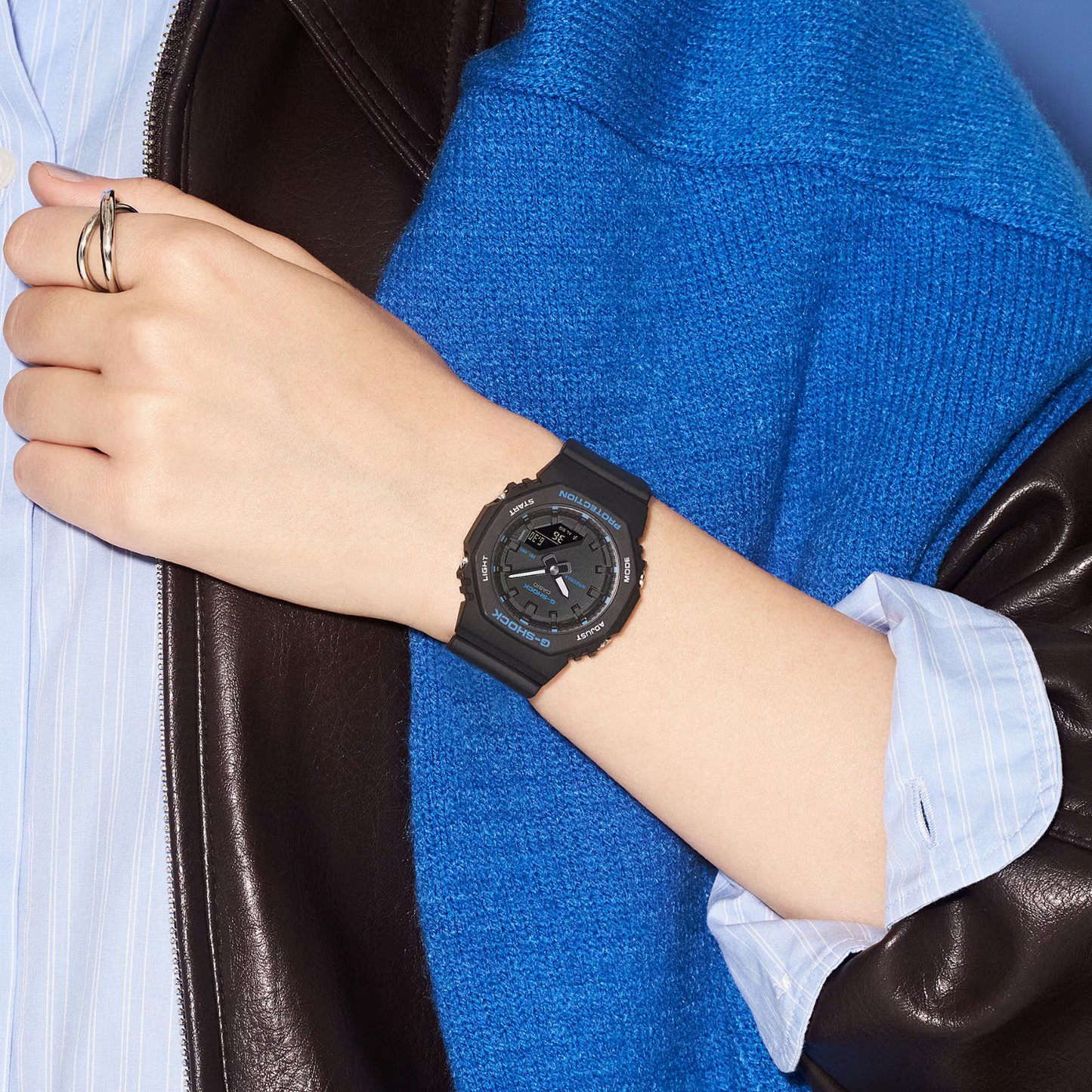 Reloj Análogo Digital Casual Negro de Mujer