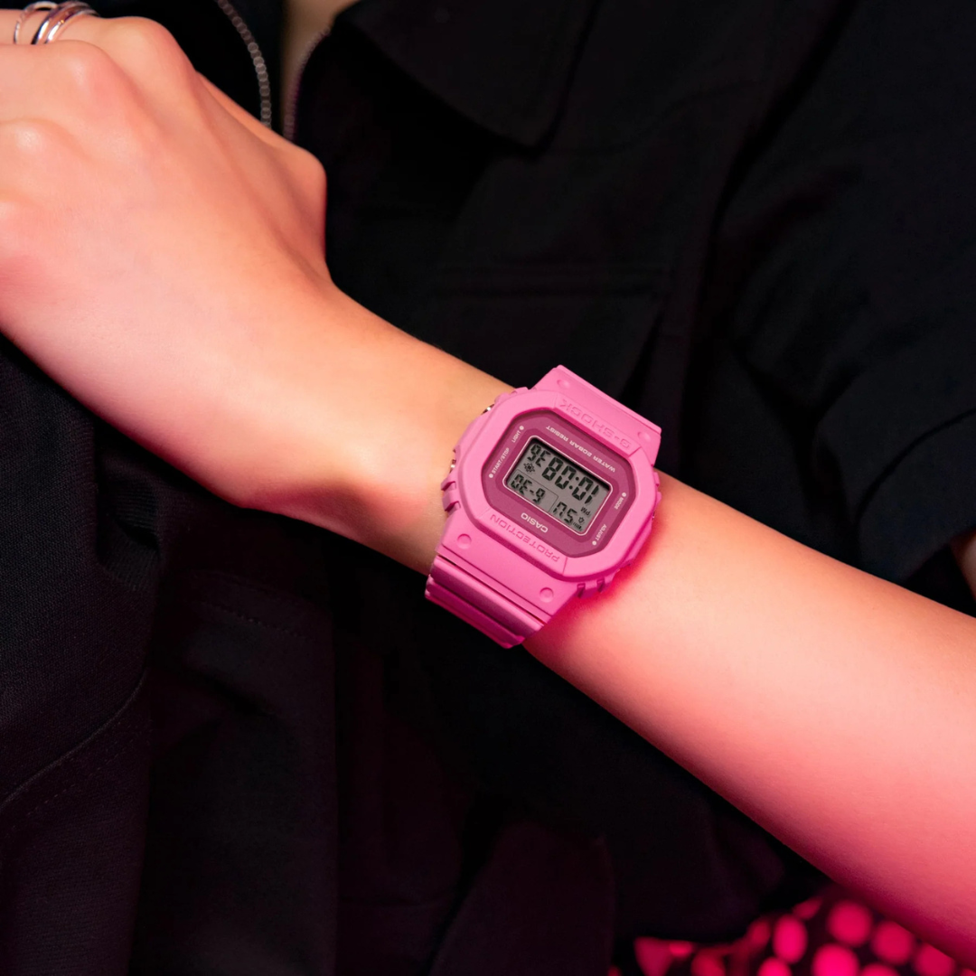 Reloj Digital Casual Rosado de Mujer
