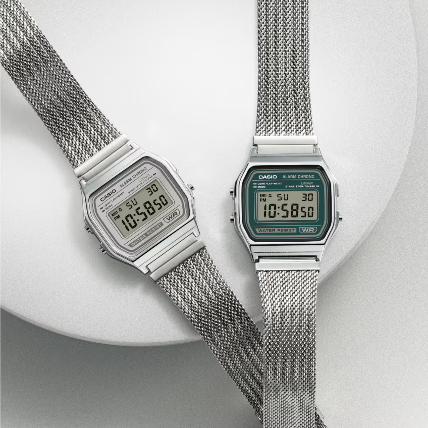 Reloj Digital Vintage Plateado Unisex