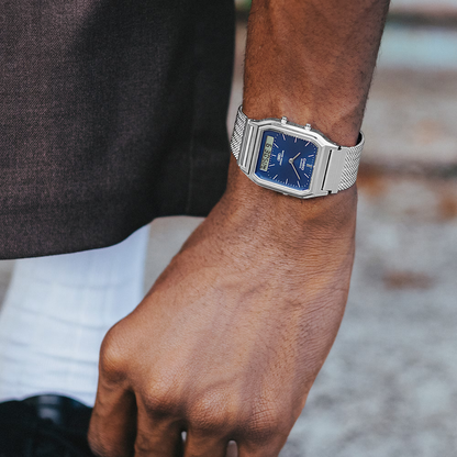 Reloj Análogo Digital Vintage Plateado de Hombre