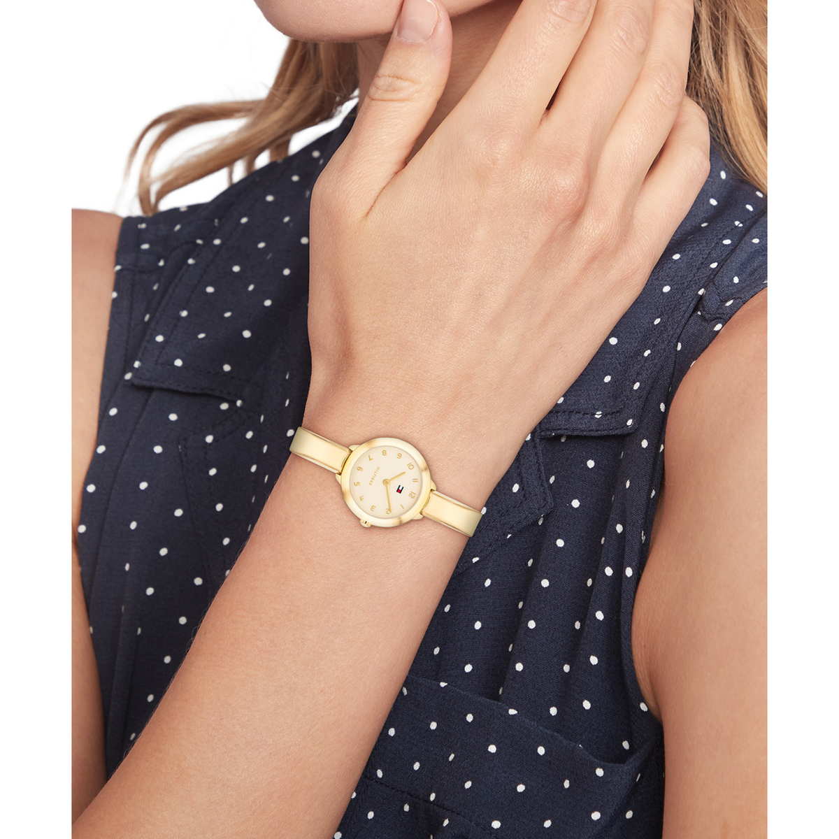 Reloj Análogo Demi Bangle Casual Dorado de Mujer