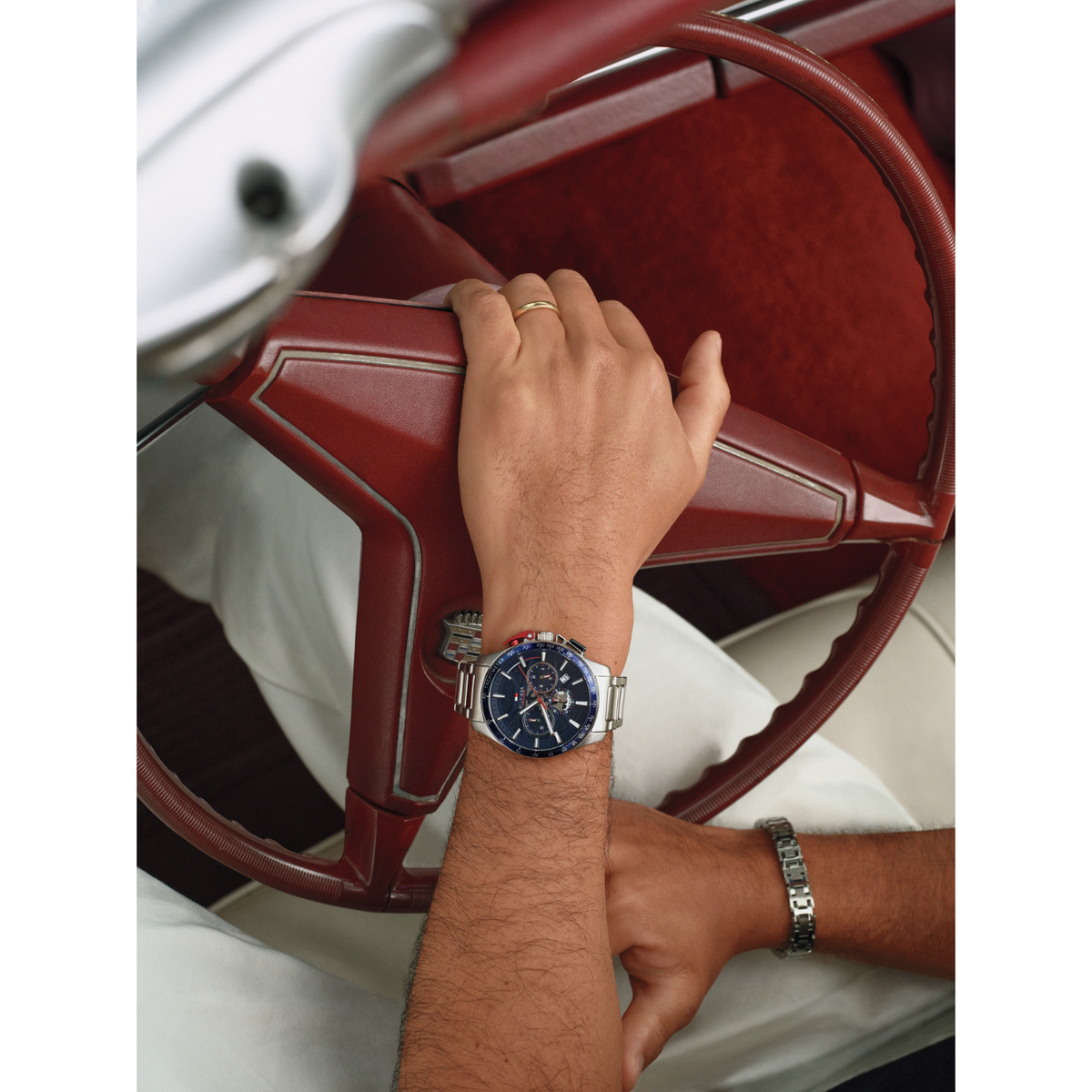 Reloj Análogo Deportivo Plateado de Hombre